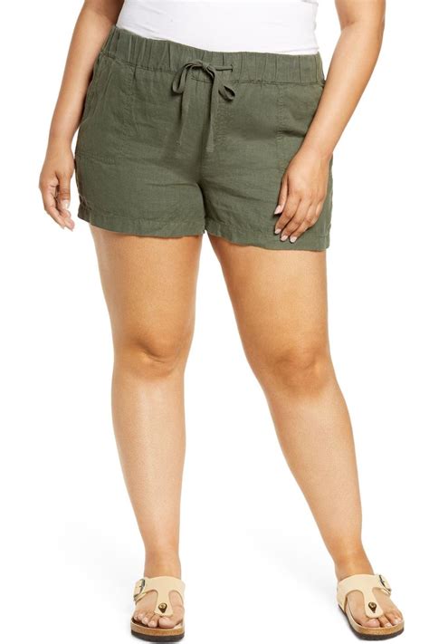 busty and short|How to Find Shorts for Curvy Figures and 20 of the Best .